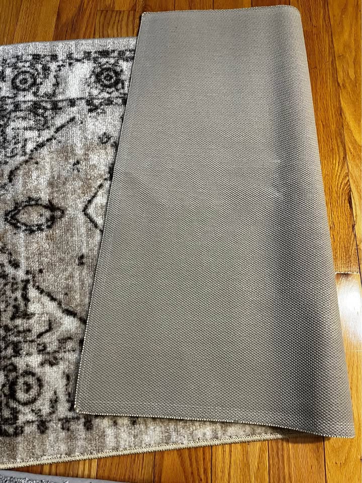 Maples Rugs Distressed Lexington Non-Skid Washable Rug – 2'6" x 3'10" (Neutral)