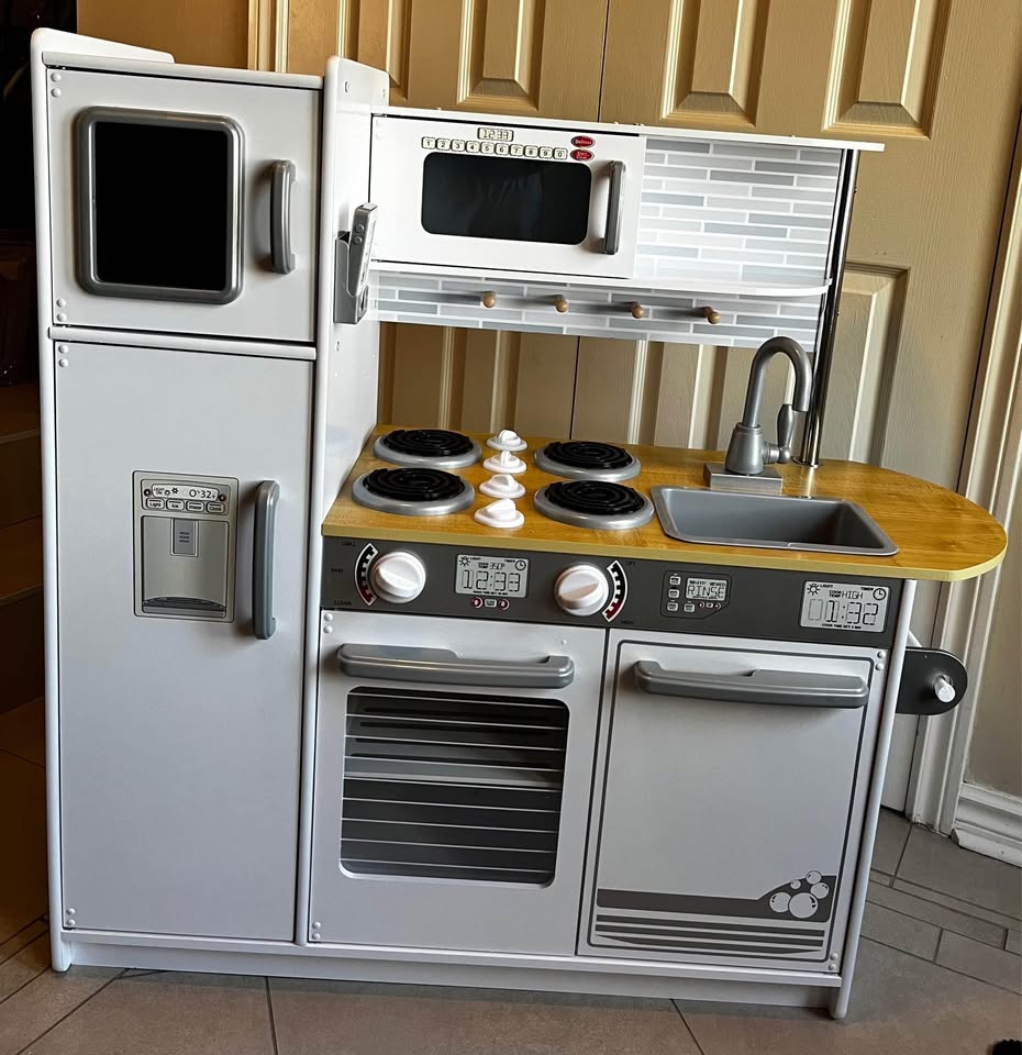 White Wooden Play Kitchen with Play Phone & Chalkboard