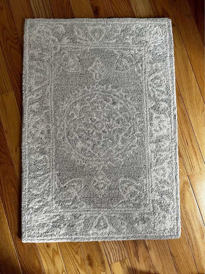 Elegant Small Area Rug