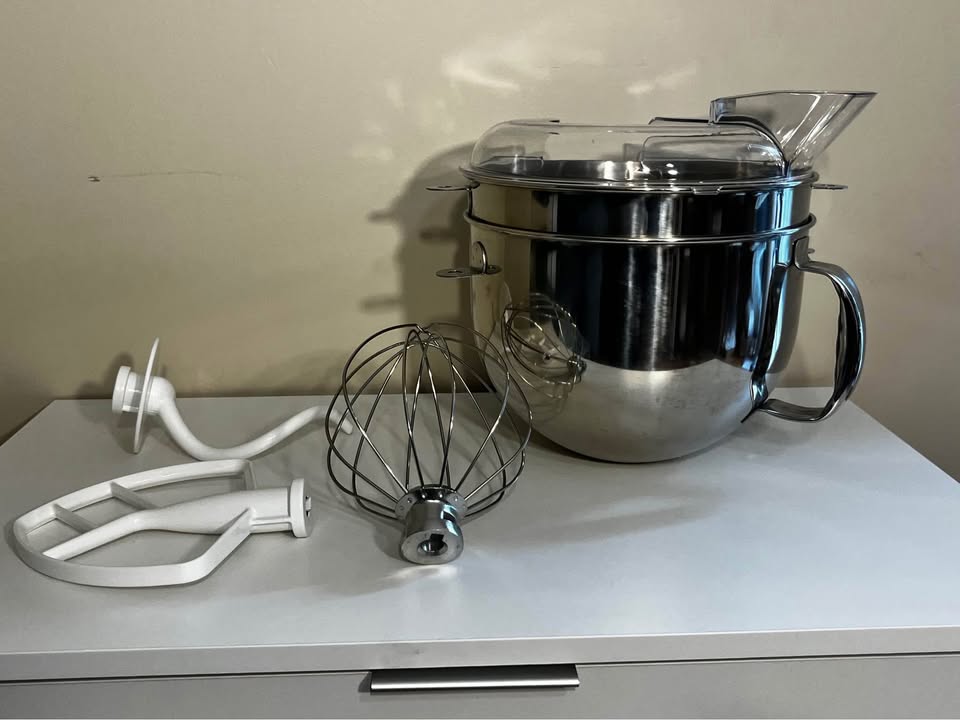 Kenmore Elite Heavy-Duty 6 Qt Bowl-Lift Stand Mixer – 600W – Silver