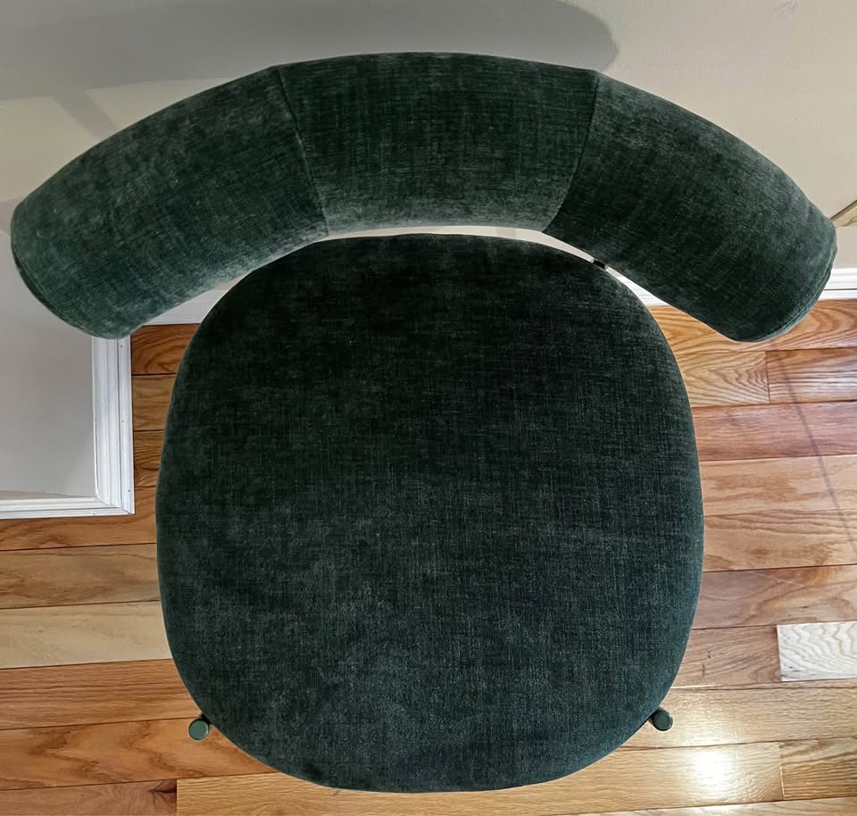 Modern Green Velvet Bar Stool with Curved Backrest