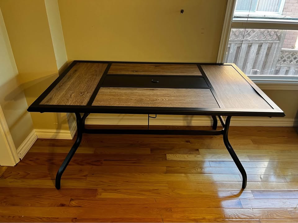 Large Outdoor Patio Dining Table – 60" x 37" – Like New