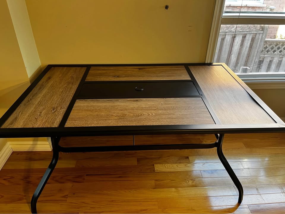 Large Outdoor Patio Dining Table – 60" x 37" – Like New